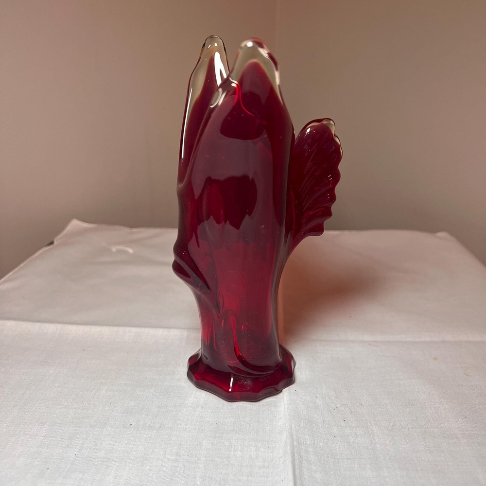VTG Ruby Red Art Glass Vase Mid Century Flying Fish  Bud Vase Cranberry Glass - Picture 2 of 9